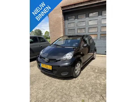 Toyota Aygo 1.0-12V Comfort Navigator Airco/5DRS/NAP