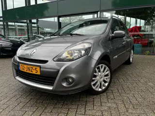 Renault Clio Estate 1.6-16V Dynamique (Automaat, Panoramadak, Trekhaak, Airco, NL-Auto, Goed Onderho