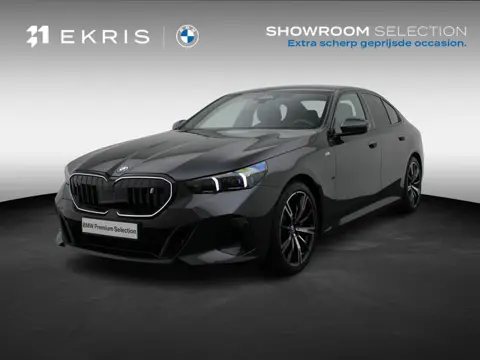 BMW i5 Sedan eDrive40 M Sportpakket Pro | M Sport Edition | Travel Pack | Comfort Pack | Trekhaak | 