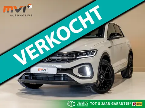 Volkswagen T-Roc 1.5 TSI R-Line Blackstyle / 150pk / Stoel en stuur verwarming / Achteruitrij camera