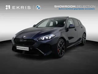 BMW 1 Serie 120 M Sportpakket Pro | Premium Pack | Stuurwielrand Verwarmd | Panoramadak | Harman Kar