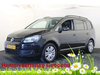 Volkswagen Touran 1.2 TSI Trendline Bluemotion 7p. |7 Persoons|Navi|Trekhaak| *Hemelvaart open*