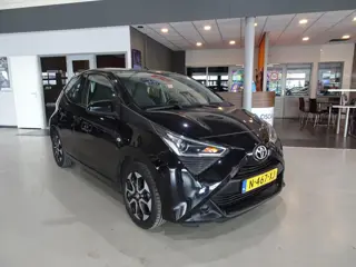 Toyota Aygo 1.0 VVT-i X-Cite | CarPlay | Lichtmetalen Velgen