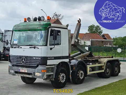 Mercedes-Benz Actros 3235 (bj 2001)