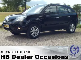 Renault Koleos 2.5 Dynamique Pack - Airco - 6 Bak Hemelvaartsdag geopend van 09:00- tot 16:00 uur