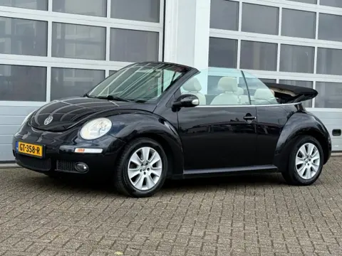 VOLKSWAGEN BEETLE 1.6 Trendline Cabrio Airco Stoelverw APK tot 04-2027!
