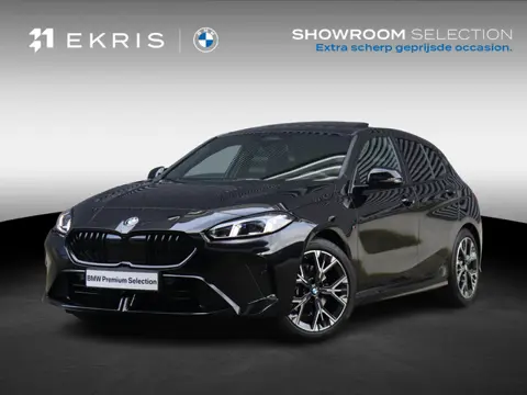 BMW 1 Serie 5-deurs 120 | M Sportpakket | Panodak | Harman Kardon | Driving Assistant | Comfort Acce