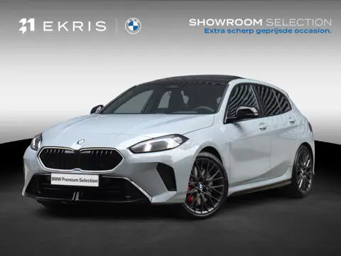 BMW 1 Serie 5-deurs 120 | M Sportpakket Pro | Panodak | Head-Up | Harman Kardon | Elektr. Stoelen | 
