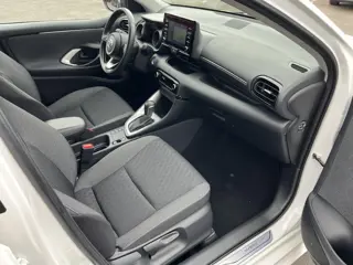 Toyota Yaris 1.5 Hybrid Dynamic | Navigatie | Apple CarPlay/Android auto | Achteruitrijcamera