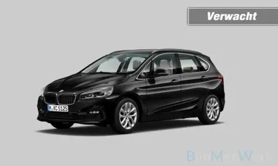 BMW 2-SERIE 220i 192pk High Exe,Leer,Sportstoel,HeadUp,Trekhk afn,NaviPro,Camera,Stoelverw,Cruise
