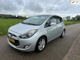 Hyundai Ix20 1.6i i-Catcher Automaat/Panoramadak/Leder/Trekhaak