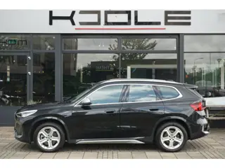 BMW iX1 xDrive30 67 kWh | Soh 100%