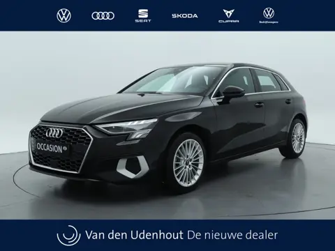 Audi A3 Sportback 30 TFSI Advanced edition | Navigatie | Carplay | PDC | Sportstoelen |
