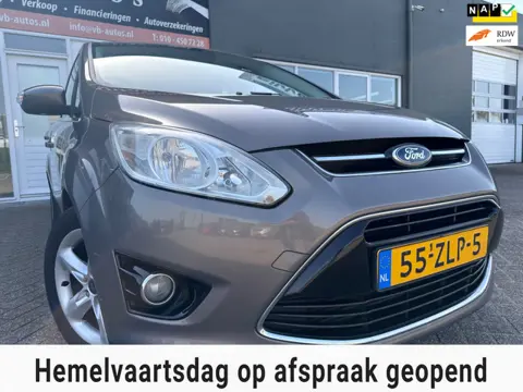 Ford C-Max 1.6 EcoBoost Titanium van 2de Eig met parkeersensoren en trekhaak en navigatie en bluetoo