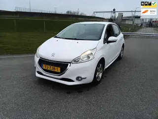 Peugeot 208 1.2 VTi Blue Lease