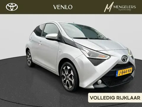 Toyota Aygo 1.0 VVT-i x-joy RIJKLAAR | Automaat | Carplay/AndroidAuto | All Season | Climate Control