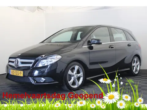 Mercedes-Benz B-Klasse 180 Ambition |Camera|Navi| *Hemelvaart open*