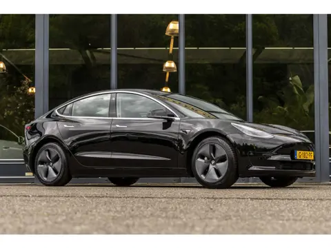 Tesla Model 3 Standard RWD Plus 60 kWh (bj 2019, automaat)