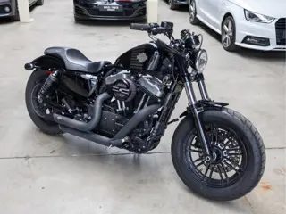 Harley-Davidson XL 1200T Sportster SuperLow Forty Eight