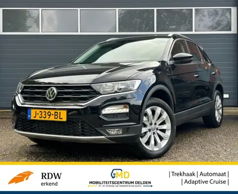 VOLKSWAGEN T-ROC 1.5 TSI STYLE BNS / Trekhaak / Automaat / Apple Carplay \