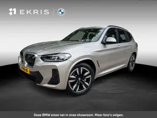 BMW iX3 Driving Assistant Professional | Achteruitrijcamera | panoramadak | Alarmsysteem klasse 3 | 