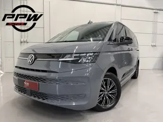Volkswagen Multivan 1.4 eHybrid L2 BULLI EDITION 7p. PURE-GREY/TREKHAAK/CAMERA/ACC/STANDKACHEL/CARPL