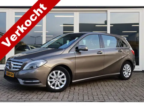 Mercedes-Benz B-Klasse 180 Ambition, Automaat, Cruise Control, Navi, Stoelverwarming, Airco, PDC V+A