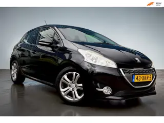 Peugeot 208 1.4 VTi Allure, Fullmap navigatie, Climate control, Cruise control, Lichtmetalen velgen