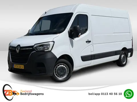 Renault Master T35 2.3 dCi 135 L2H2 | Navi | Carplay | Camera | Trekhaak | PDC