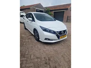 Nissan Leaf Acenta 40 kWh (bj 2018, automaat)