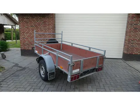 Saris aanhangwagen 210x113 cm 750 kg