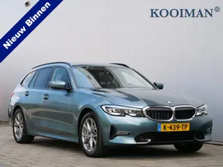 BMW 3 Serie Touring 330i Introduction High Executive 259 Pk Automaat Navi / DAB / Apple Carplay / PD