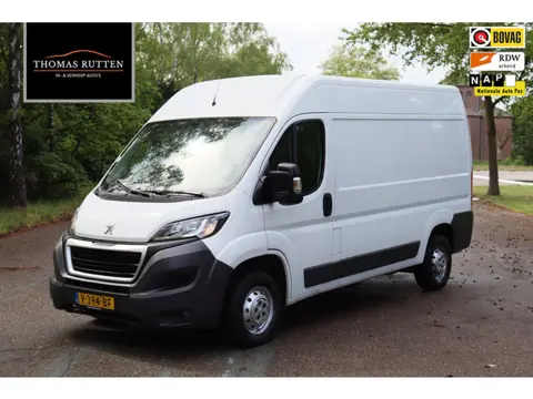 Peugeot Boxer 330 2.0 BlueHDI L2H1 Pro 2016 | Airco | Navigatie | Cruise Control | Stuurwiel Bedieni