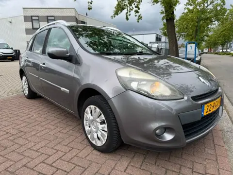 Renault Clio Estate 1.2-16V Authentique Airco,Radio/CD,Trekhaak