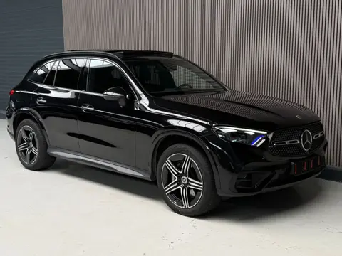 Mercedes-Benz GLC 300e 4MATIC AMG Line Pano | 360 Camera | Memory