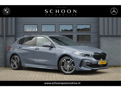 BMW 1-serie 118i Executive Edition | M-PAKKET | PANO | CAMERA | ORG. NL |