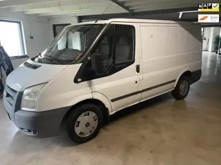 Ford Transit 260S 2.2 TDCI SHD