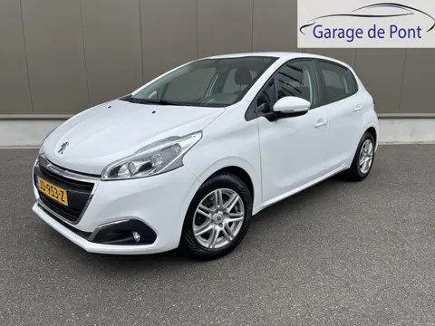 Peugeot 208 1.2 PureTech Blue Lion, pdc, cruise control, nieuwe distr.