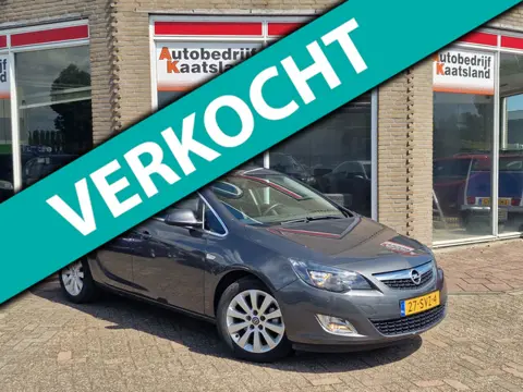 Opel Astra 1.7 CDTi S/S Cosmo - Leer - Navi - Cruise -