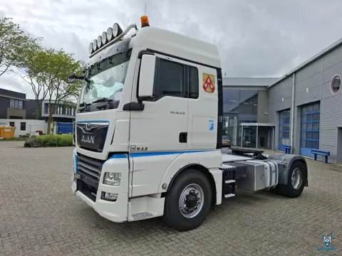MAN TGX.18.470 4X4 H / ADR / HYDRAULICS / !!ONLY:538833KM!! / ACC / LWDS / NAVI / DAB+ / FRIDGE / AU