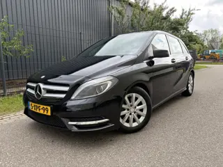 Mercedes-Benz B-Klasse 180 Ambition / AUTOMAAT / NAVI / AIRCO / CRUISE / 168dkm! NAP!