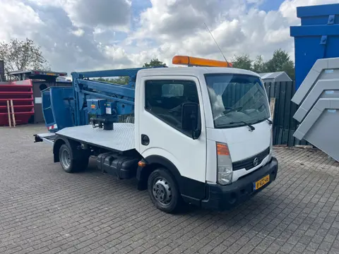 Nissan F241 Cabstar 2015 euro 5 CMC tbj135 2414 uur ! hoogwerker
