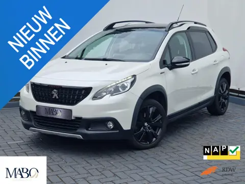 Peugeot 2008 1.2 110PK GT Line AUTOMAAT | PANO | Riem V.V. | Dealer onh. | LEDER | CAMERA | JBL Audi