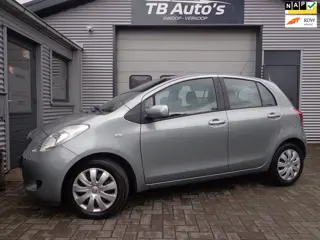 Toyota Yaris 1.3 VVTi Sol 5-DRS ! AIRCO / 124.689 KM !