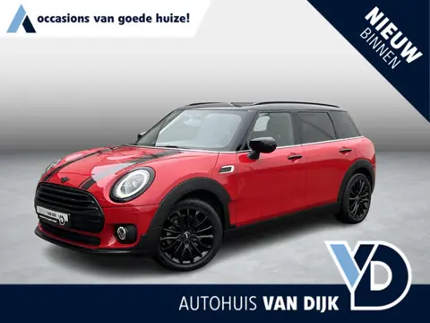 Mini Clubman 1.5 Cooper Classic | NL Auto/1e Eig./Voll.Historie/Leder/Navi/Camera/Clima/Cruise/Stoel