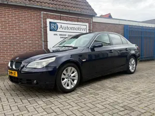 BMW 5 Serie 530i Executive NIEUWE APK/NAP/ (bj 2004)