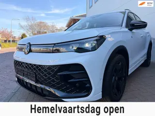 Volkswagen Tiguan 2.0 TDI| R-Line/Pano/Massage/360 Camera/IQ/ACC/AHK/Kardon/Vol Optie