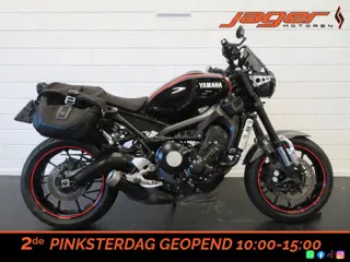 Yamaha XSR 900 XSR900 ABS TASSEN HISTORIE (bj 2021)