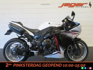 Yamaha YZF-R1 R1 BIG BANG HISTORIE TOP! (bj 2009)