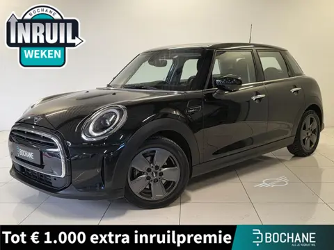 Mini Cooper 1.5 Classic Navigatie | Climate Control | Apple CarPlay |